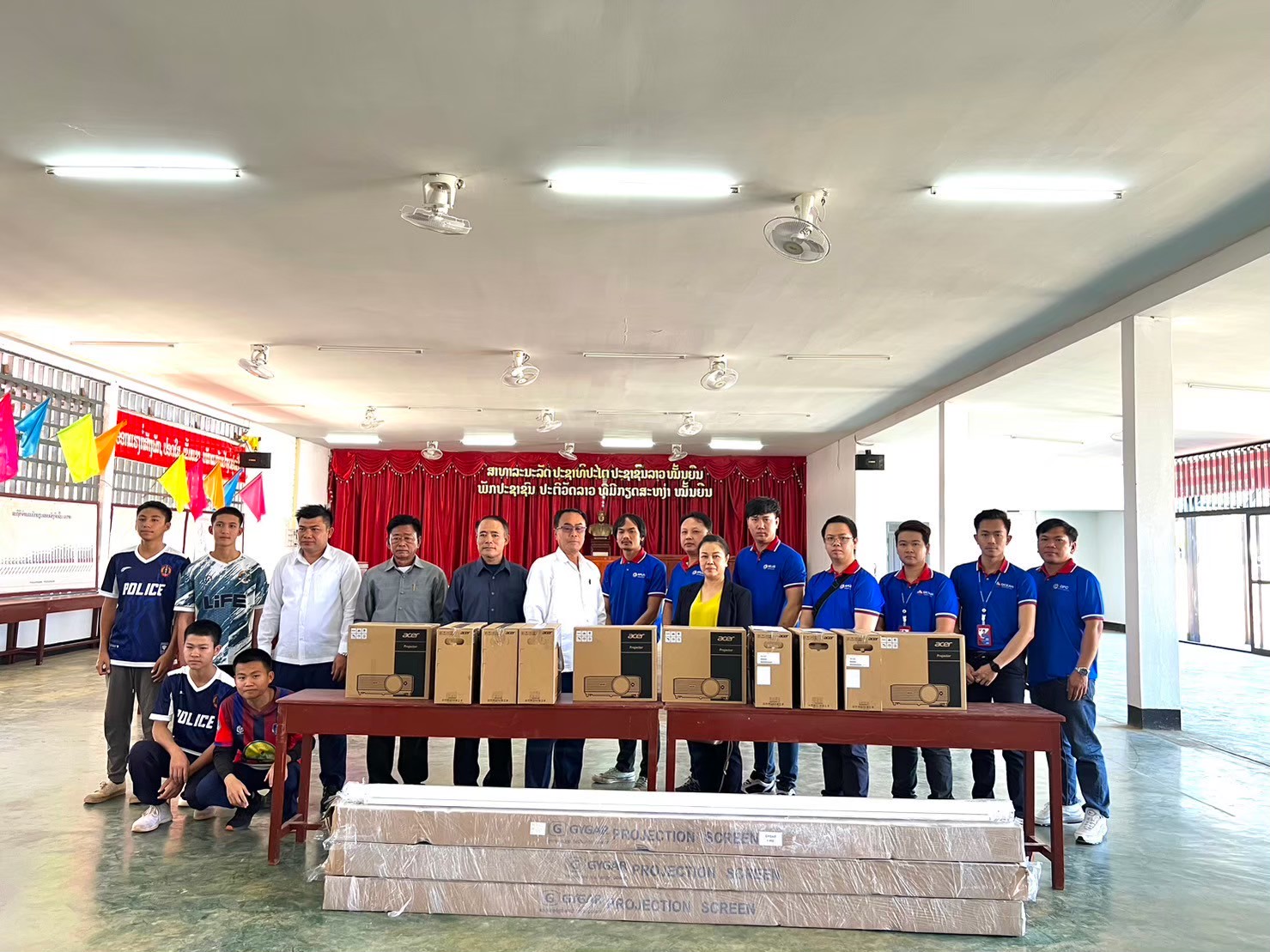 LINE_ALBUM_โรงเรียนวัฒนธรรมชนเผ่าเด็กกำพร้า(หลั_250114_28